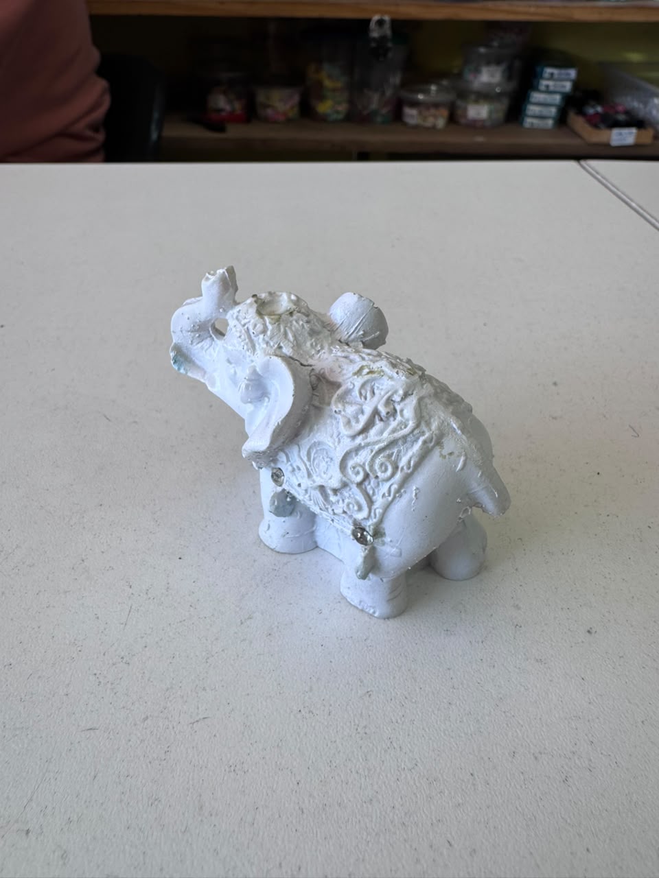Escultura Elefante Branco 5 cm em Resina - Imagem 4